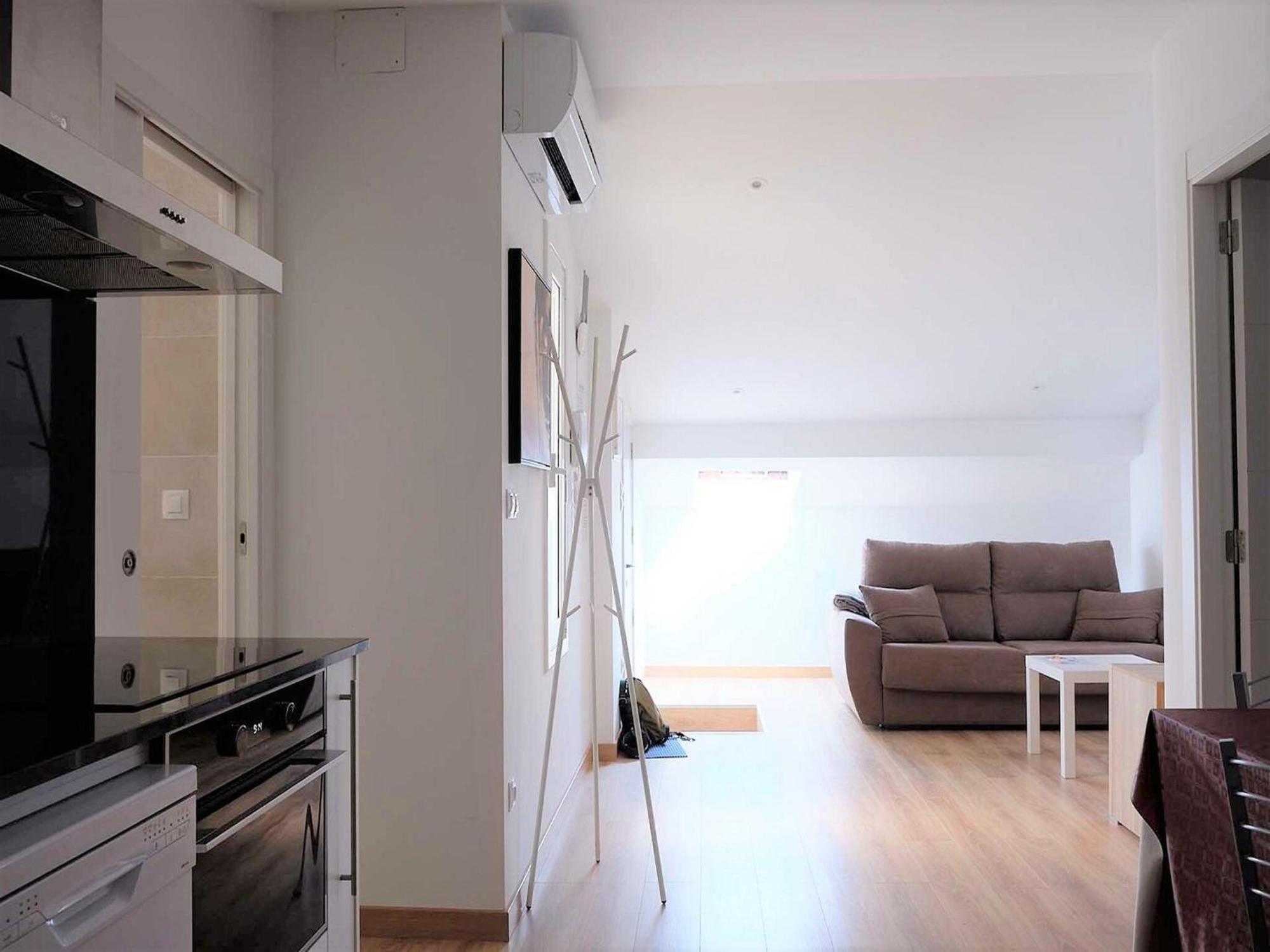 Charming Apartment In Ourense Overlooking The City Bagian luar foto