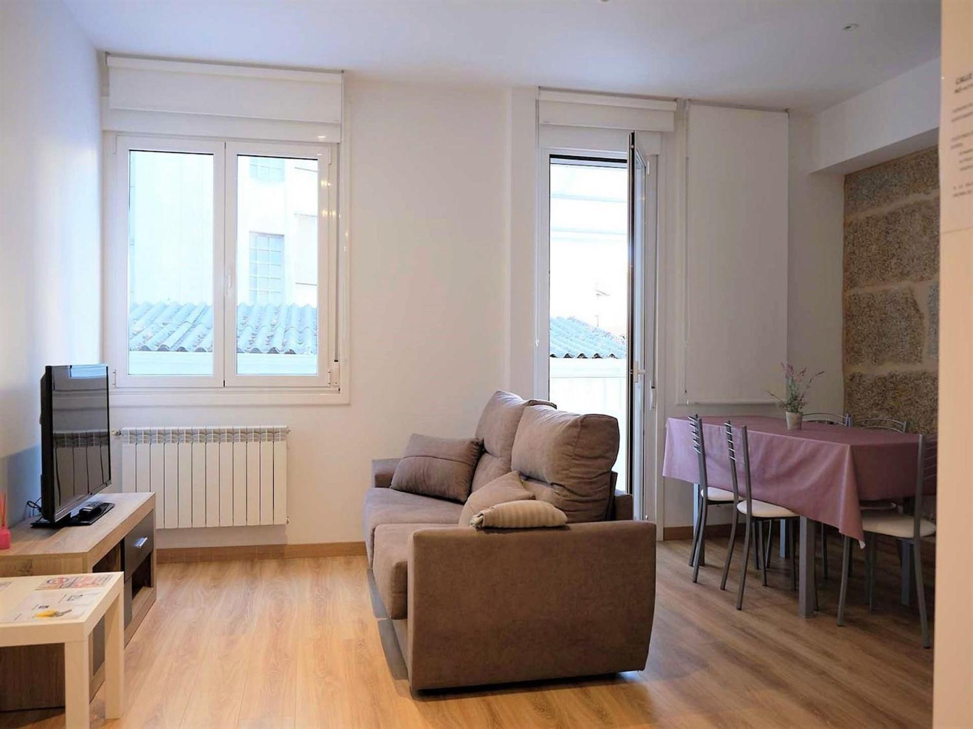 Charming Apartment In Ourense Overlooking The City Bagian luar foto
