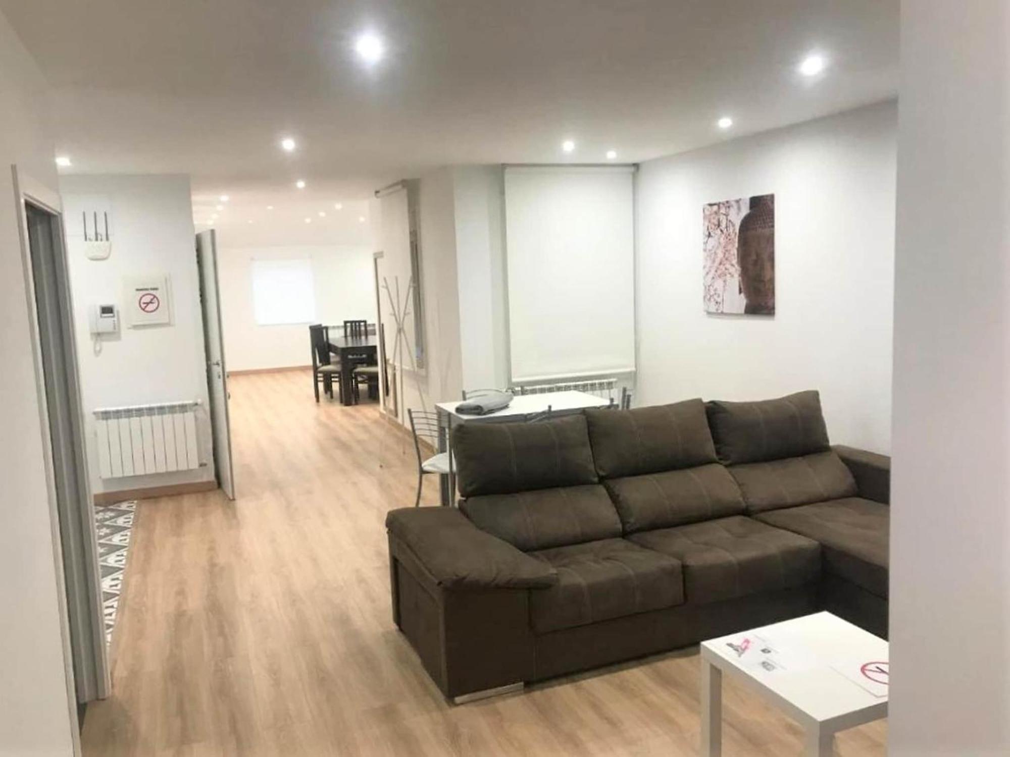 Charming Apartment In Ourense Overlooking The City Bagian luar foto