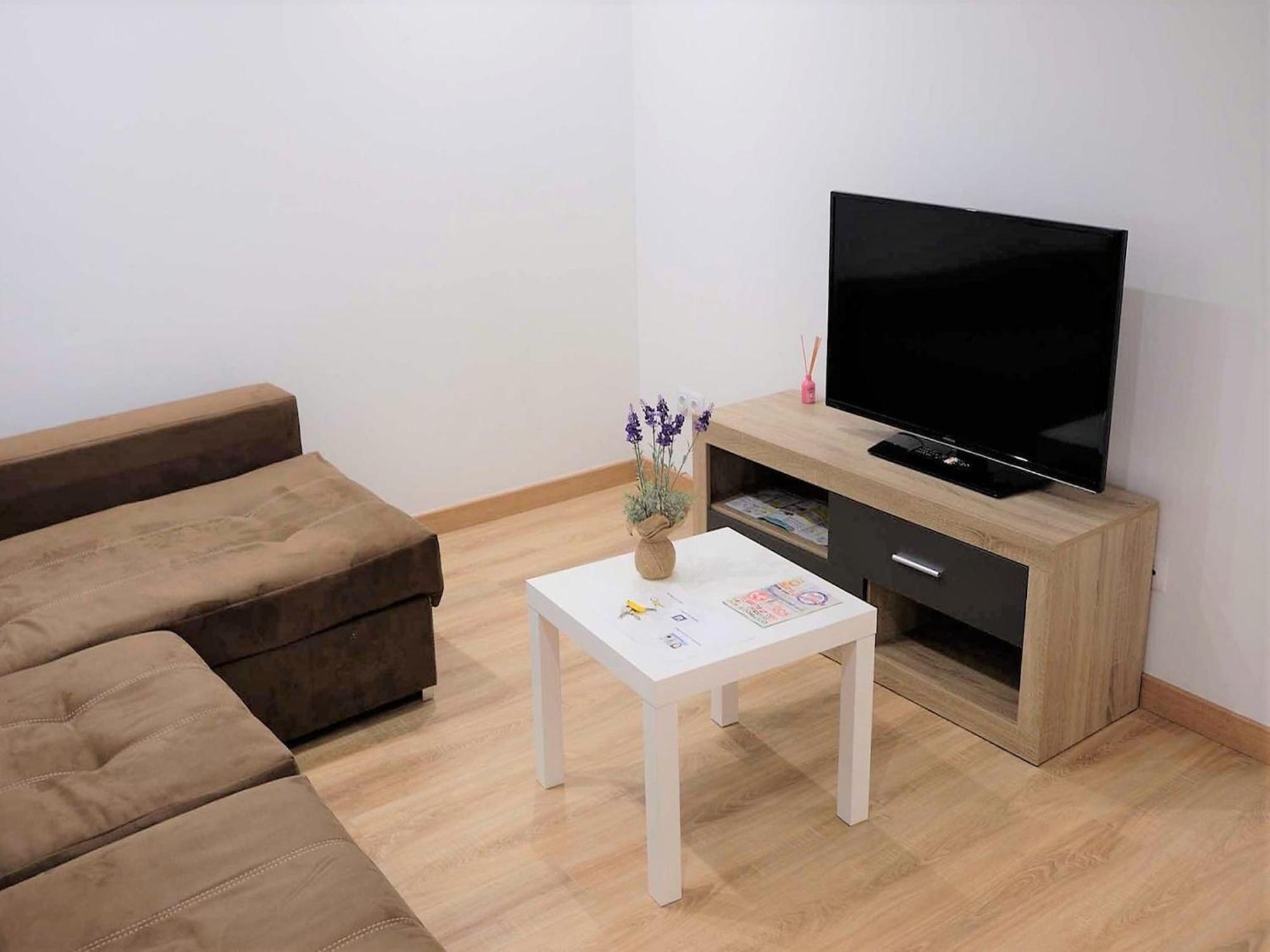 Charming Apartment In Ourense Overlooking The City Bagian luar foto